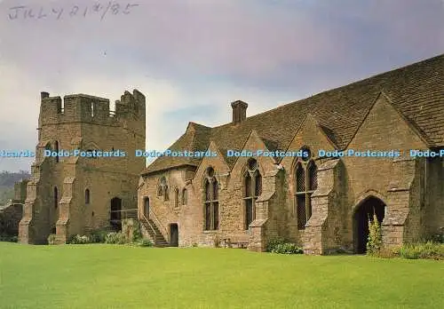 D166041 Schloss Stokesay aus dem Innenhof. English Life Publications