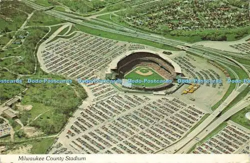 D166046 Milwaukee County Stadium. Scofield Souvenir und Postkarte. Plastichrom.