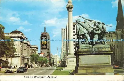 D166048 East auf der Wisconsin Avenue. Scofield Souvenir und Postkarte. Plastichrom.