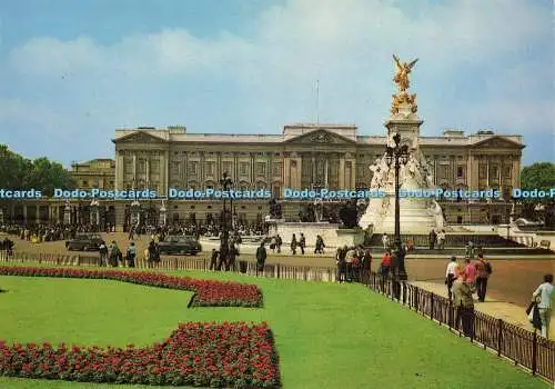 D163275 London. Buckingham Palace und Queen Victoria Memorial. Thomas und Benacc