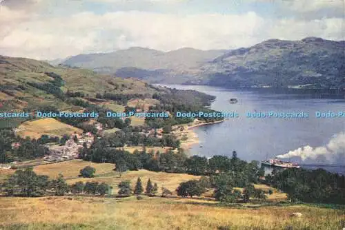 D180353 Loch Lomond. Die Dame vom Lich. Annäherung an Tarbet Village. G. und G.
