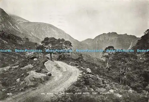 D182790 Fort William. Der Weg in die Berge. Glen Nevis. J. B. Weiß. RP