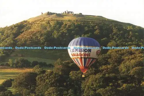 D181555 Llangollen. Ballonfest. Castell Dinas Bran. Sheila Halsall