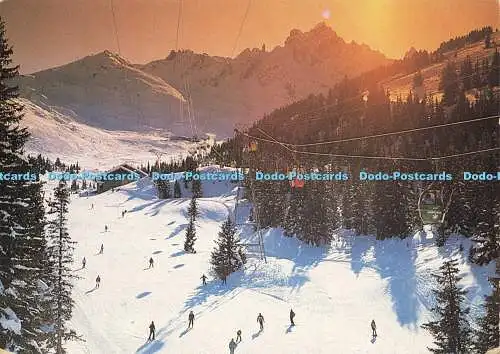 D183566 Courchevel. Savoie. Piste Avec la Saulire. Combier Imp. Macon. Cim. 1985
