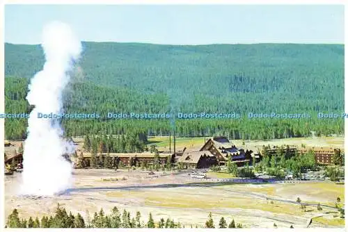 D188208 Wyoming. Alter treuer Geysir im Yellowstone-Nationalpark. TWA Services.