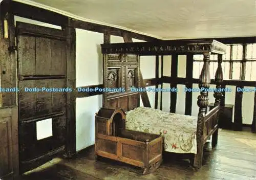 D188693 Hereford. Altes Haus. Schlafzimmer. Hundetür zeigen. Hereford City Museen. E