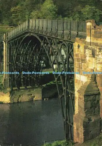 D185564 Die eiserne Brücke über den Fluss Severn. 1779. Die erste Eisenbrücke in