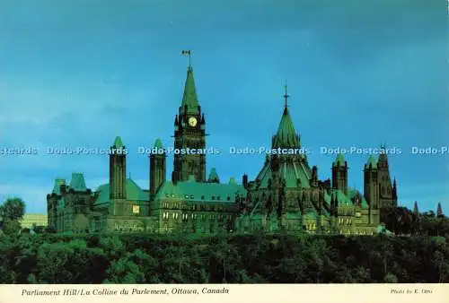 D189459 Kanada. Ottawa. Parliament Hill. Eine Symphonie aus Grün und Gold. Nationale