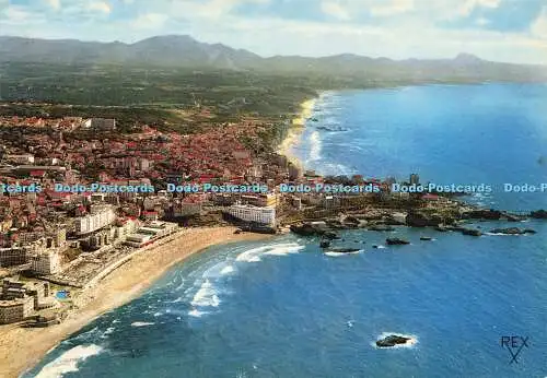 D189769 Biarritz. Vue Generale. Au Fond les Montagnes d Espagne. REX