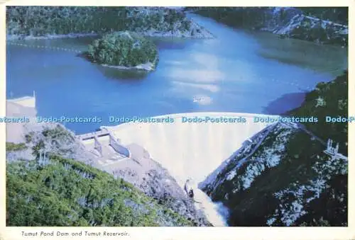 D171865 Tumut-Teichdamm und Tumut-Reservoir. Eine Printimax Scenic Postkarte