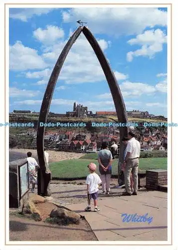 D173510 Whitby. North Yorkshire. Der Whalebone Arch mit Blick auf die Stadt Whit