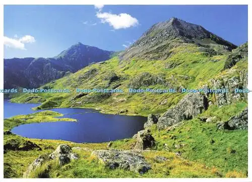 D172485 Snowdon und Krippe Goch von den Hörnern. Dave Newbould