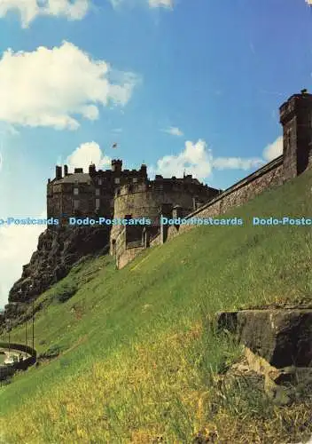 D173984 Edinburgh Castle. The Place and Half Moon Battery. Krone. Nr. 8