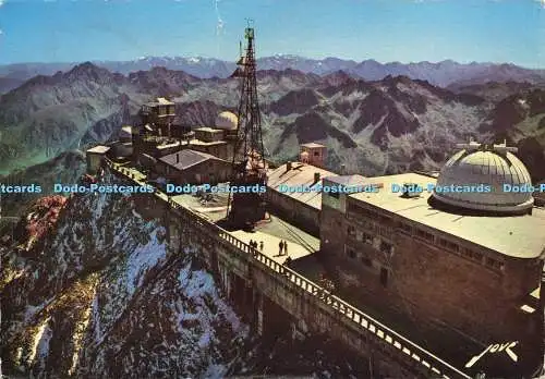 D170073 Les Pyrenees. L Observatoire du Pic du Midi de Bigorre. Jove. 1972