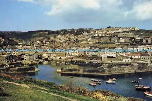 D172950 Mevagissey. Cornwall. Ein Blick vom Hügel mit Blick auf diesen fesselnden