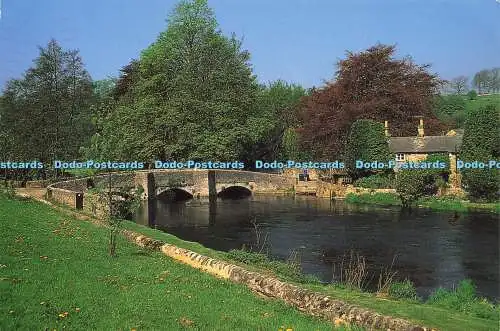 D175744 England. Sheepwash Bridge. Ashford im Wasser. Hedgerow Verlag