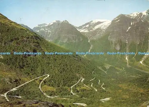 D170252 Norwegen. Blick auf die Gauularstraße. Knut Aune. Ultra