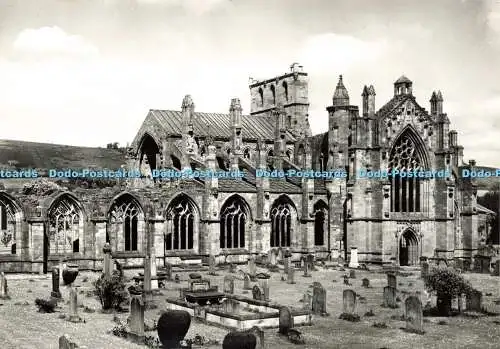 D175863 Melrose Abbey Church. aus dem Süden. Arbeitsministerium. Krone