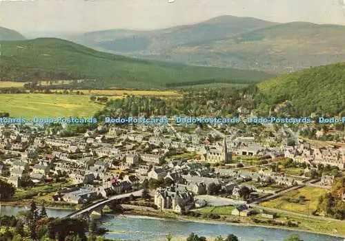 D175865 Royal Deeside. Ballater von Craigcoillach. Valentinstag. Scots Pictorial S