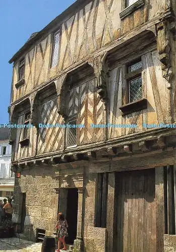 D173244 Cognac. Vieille Maison a Colombages. Michel Marcou