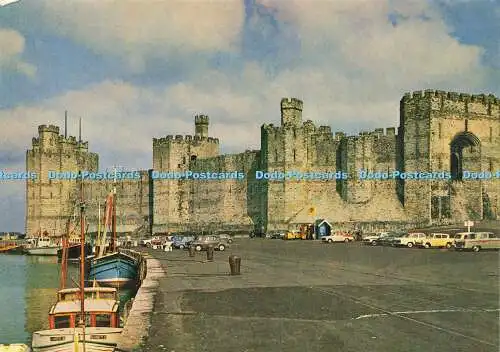 D176140 Gwynedd. Caernarvon Castle. Blick von Südosten zeigt Queen Gate. H.