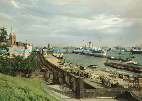 D176212 Hamburg. Blick Vom Stintfang auf Uberseebrücke. Hans Andres. Hans Hartz