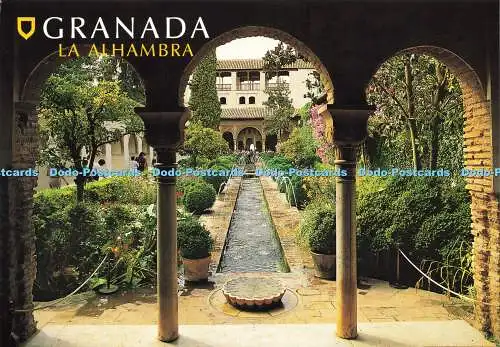 D177644 Granada. La Alhambra. Innenhof der Acequia. Fisa. L. Dominguez