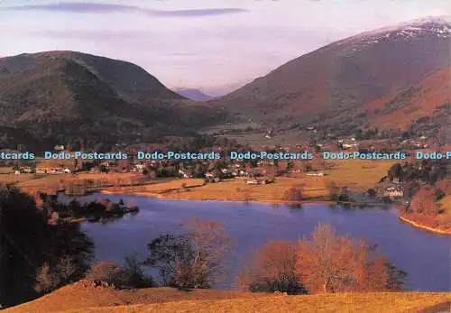 D178070 Grasmere Village und Dunmail Raise. Wright Bilder. Tom Wright. 1989