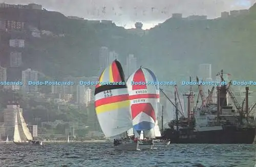 D176967 Hong Kong Yacht Club Abend Sommerrennen im Hafen von Hongkong. Postwagen