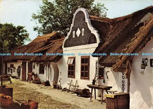 D177046 Barockgiebelhaus in Illmitz. Seewinkel. Raucolor Hans H. Rau. 1973