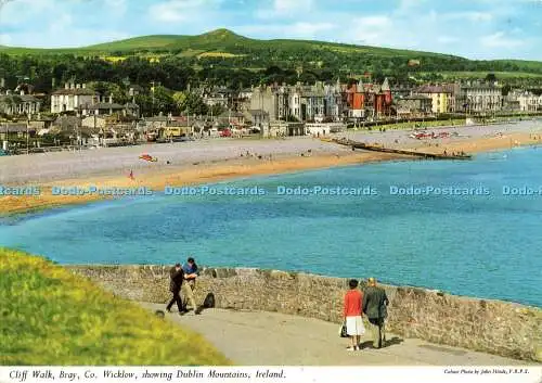 D179220 Irland. Co. Wicklow. Cliff Walk. Bray. Dublin Mountains zeigen. John H