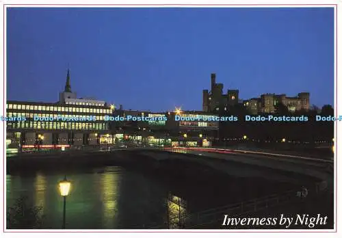 D179431 Inverness bei Nacht. Inverness Castle und der Fluss Ness in der Abenddämmerung gesehen. Wh