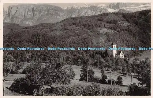 R193866 Lo Schlern e il Rosengarten visto del Renon 22215