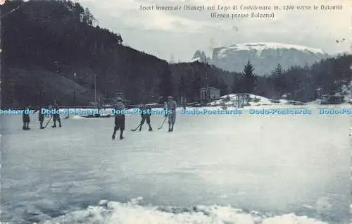 R193975 Sport Invernale Hokey sul Lago di Costalovara verso le Dolomiti Renon pr