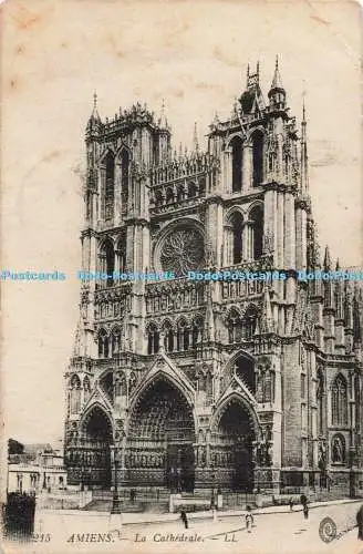 R195369 215 Amiens La Cathedrale LL Levy Fils