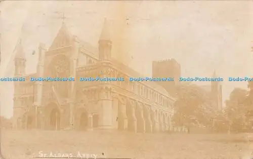 R193057 St Albans Abbey 1916