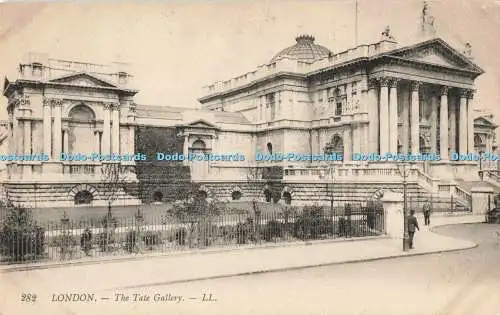 R198806 282 London The Tate Gallery LL