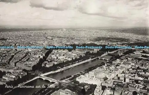 R196589 Paris Panorama sur la Seine