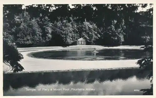 PC59894 Tempel der Frömmigkeit und Mondpool. Brunnenabtei. Fotopräzision. Nr 1832