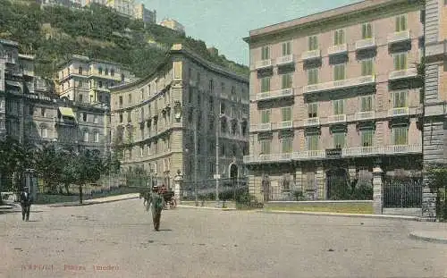 PC52155 Napoli. Piazza Amedeo