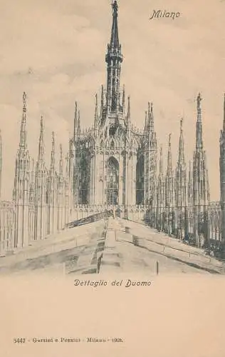 PC59679 Milano. Dettaglio del Duomo. Garzini e Pezzini. Nr 5447