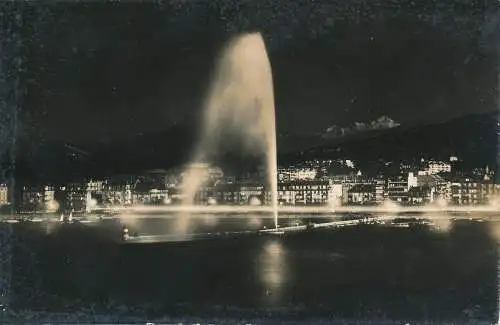 PC54459 Geneve. Le Jet d Eau Illumine et le Mont Blanc. Jaeger. Nr 7012