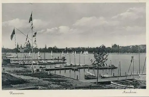 PC53076 Hannover. Maschsee. F. Astholz