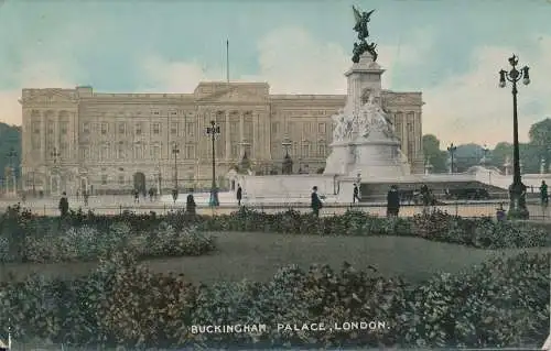 PC75849 Buckingham Palace. London