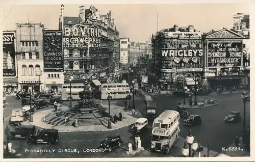 PC76109 Piccadilly Circus. London. Valentinstag. RP. Nr. K.6334. 1954