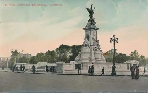 PC77085 Queen Victoria Memorial. London. Philco