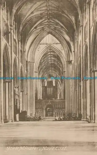 R006749 York Minster. Kirchenschiff Ost. R. Tuner