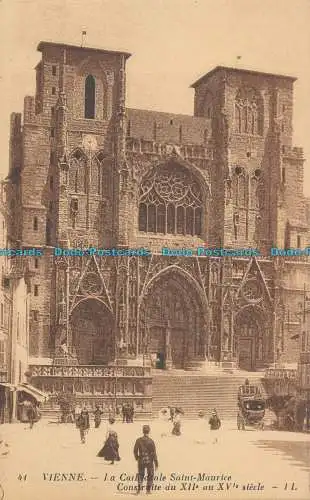 R008129 Vienne. La Cathedrale Saint Maurice Construite du XIIe au XVe Siecle. Le