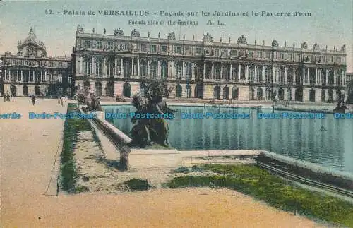 R014666 Palais de Versailles. Fassadenseite des Gartens. A. Leconte. Nr 42