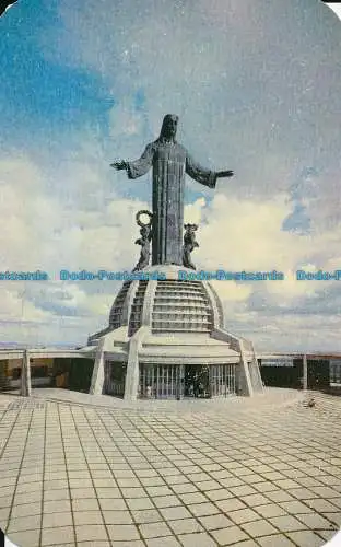 R015778 Monumento a Cristo Rey de la Paz en el Antiguo Cerro del Cubilete. Gto